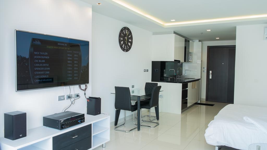 Wong Amat Tower By Peter Apartment Pattaya Exterior photo